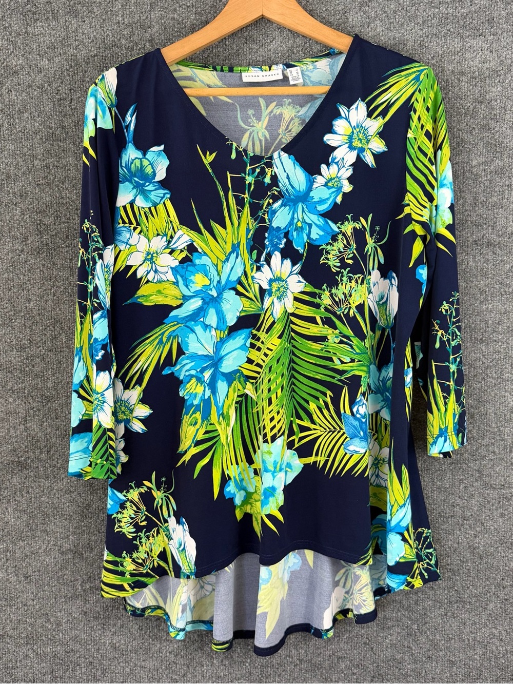 Susan Graver Womens Liquid Knit Floral Top Size Large Blue Green 3/4 Sleeve